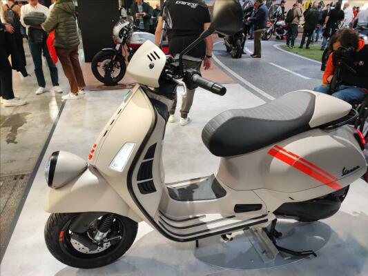 Vespa GTV 300 Sei Giorni 2024