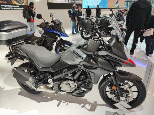 Suzuki DL 650 V-Strom 2024 záruka 40K