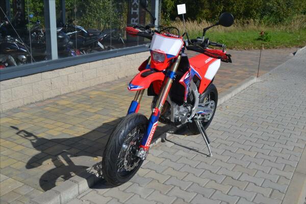 Honda CRF 450RX Supermoto Red Moto