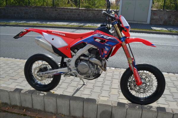 Honda CRF 450RX Supermoto Red Moto