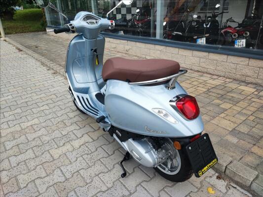 Vespa Primavera 125 2024