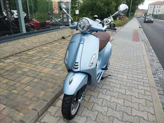 Vespa Primavera 125 2024