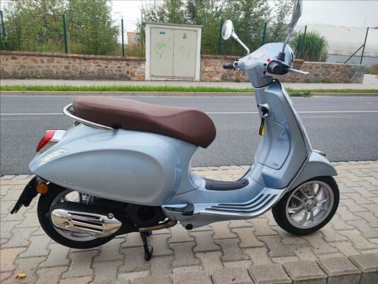 Vespa Primavera 125 2024