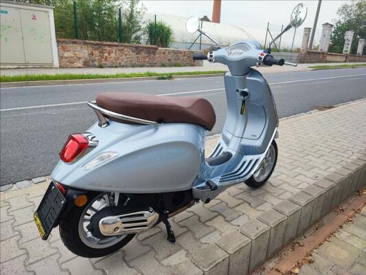 Vespa Primavera 125 2024