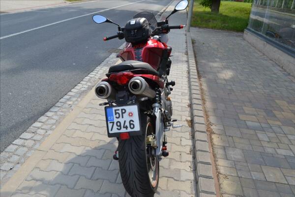 Aprilia 750  SL 750 GT Shiver