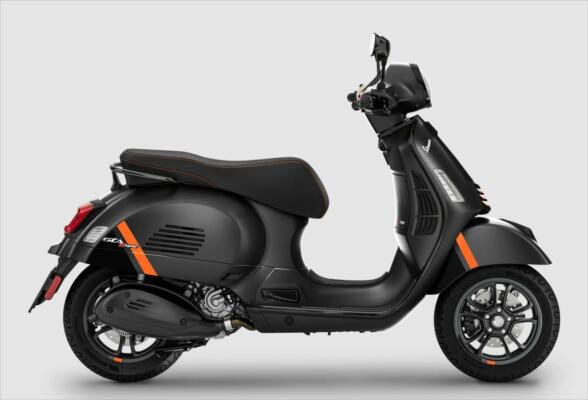 Vespa GTS 300 Super Sport 2024