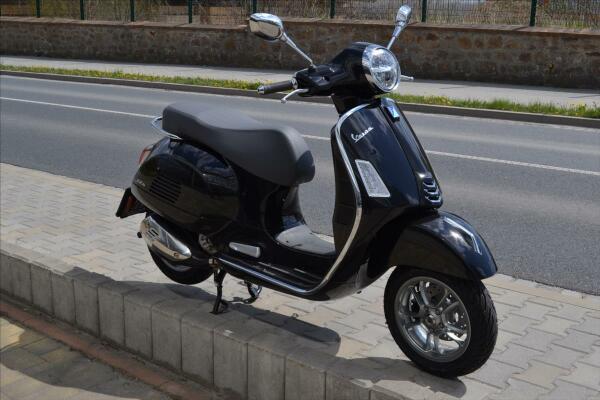 Vespa GTS 300 2024 nový model