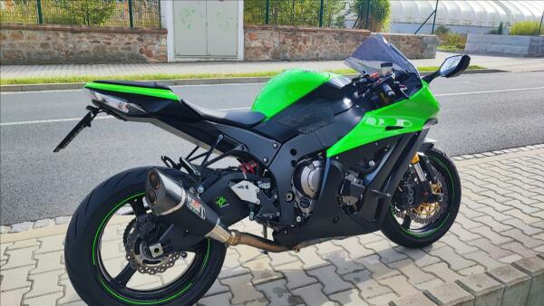 Kawasaki ZX-10R NINJA