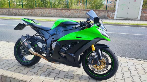 Kawasaki ZX-10R NINJA