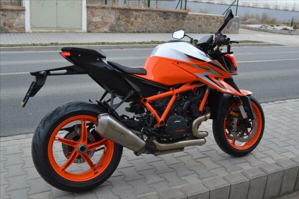 KTM 1290 Super Duke + Techpack